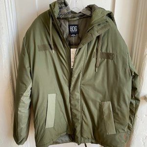 *NWT* BDG URBAN OUTFITTERS DOWN HOODED PARKA MOSS COLOR MENS US SIZE L
